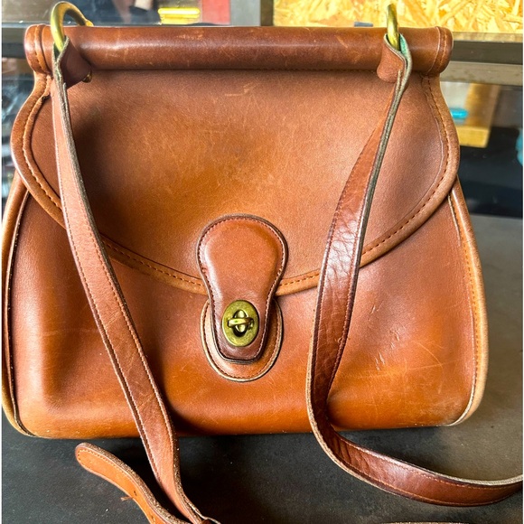 Vintage Coach Logan Willis Bag 9907 // Crossbody Bag Messenger Purse - Picture 2 of 10